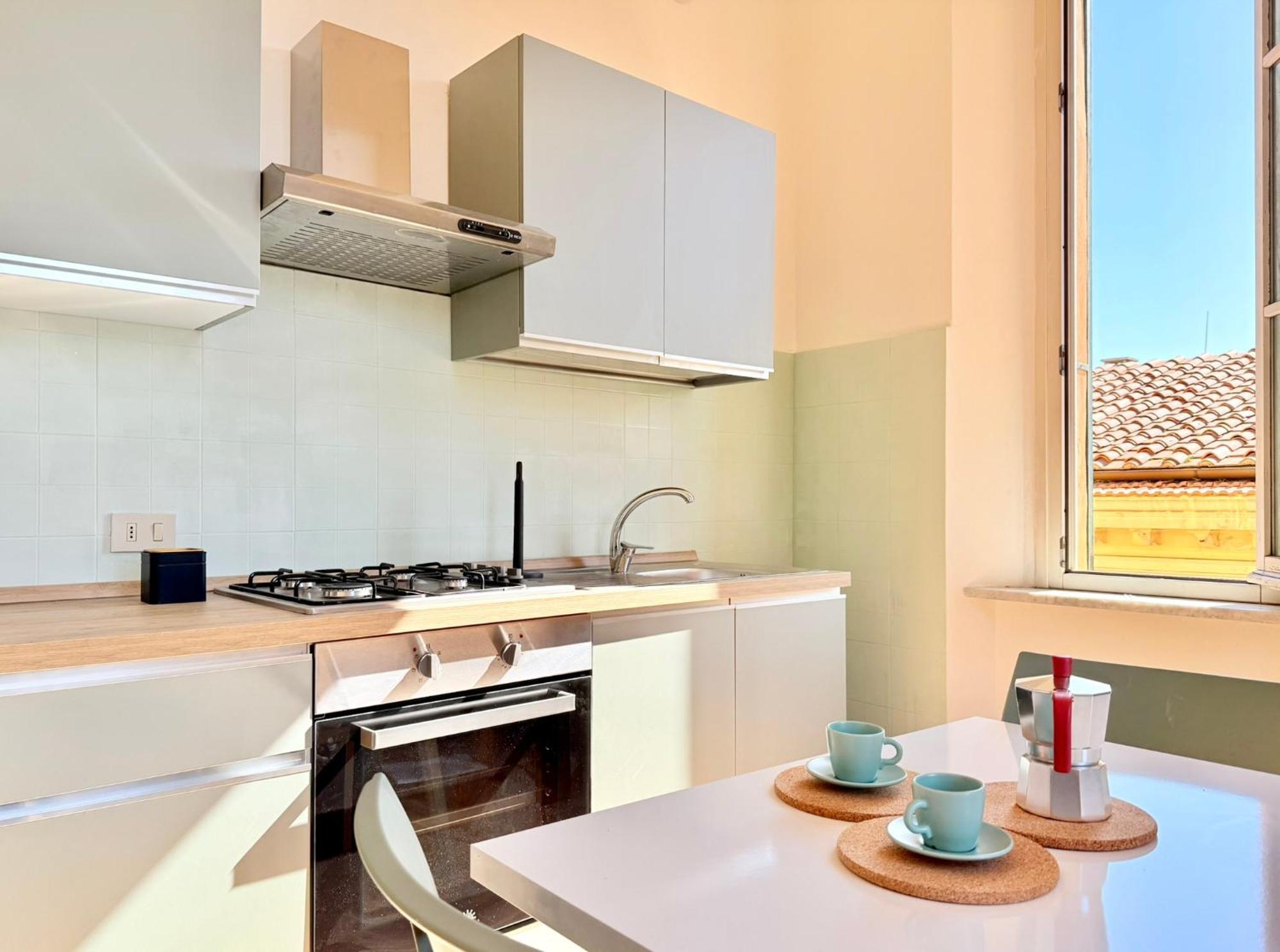 Cavour 9 - Luminoso 3 Borgo Stretto Vista In Centro Apartamento